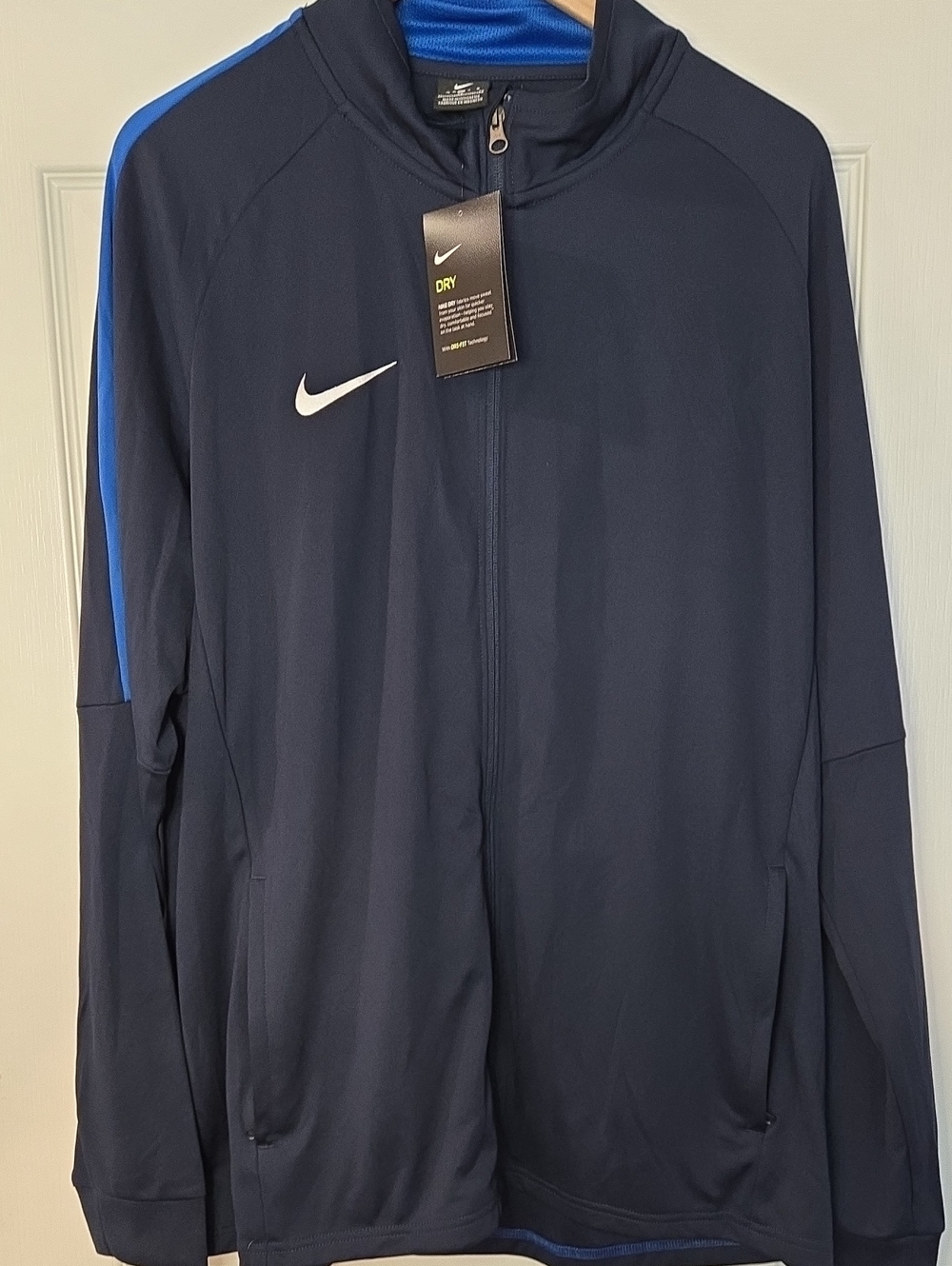 Nike Men’s Dark Blue Dry Fit Jacket with Light Blue Stripe